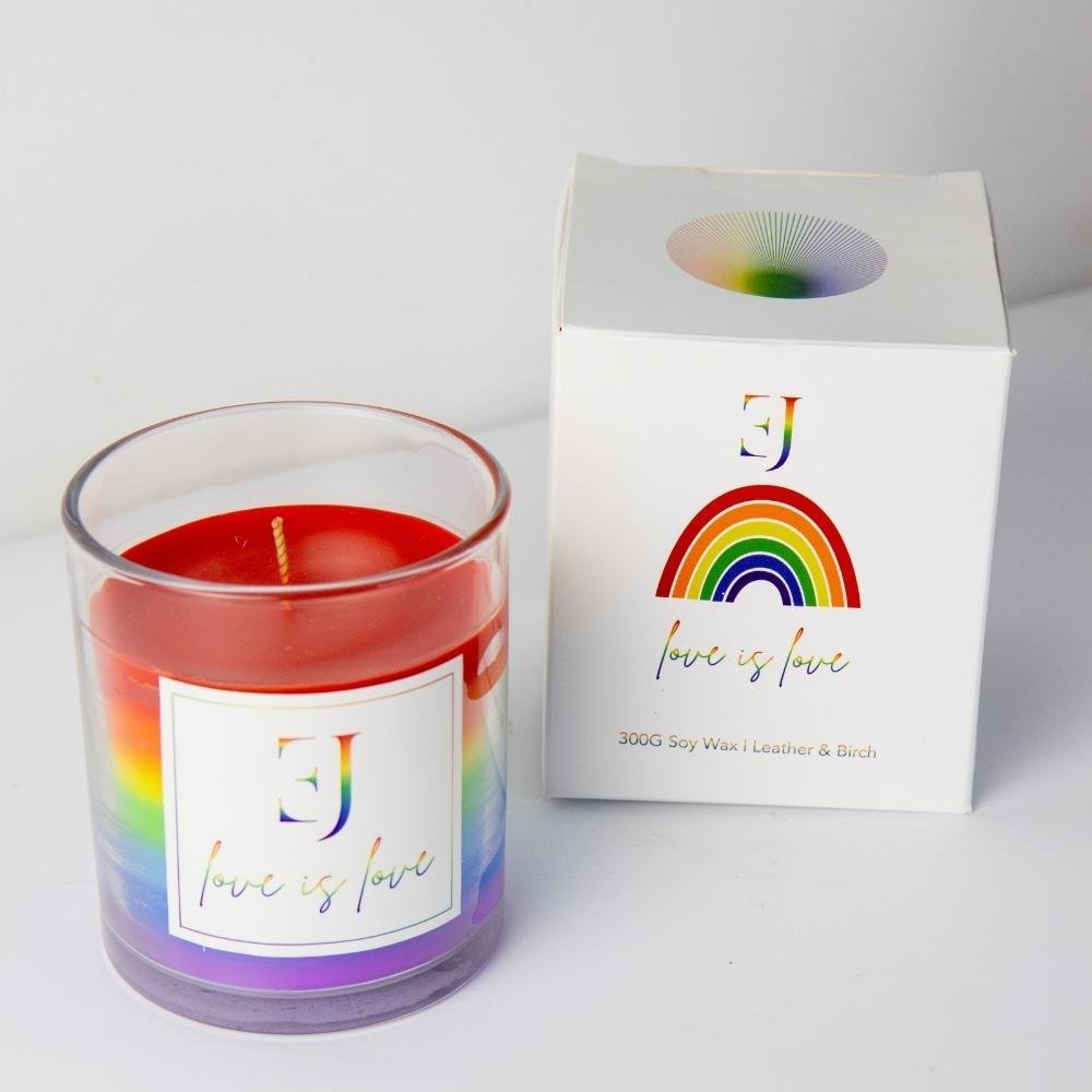 Regenboogkaars - Hoop, Troost en Kleur | LouBelle | Handgemaakte geurkaarsen